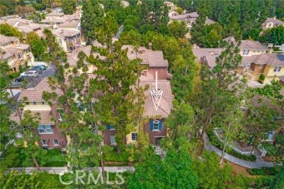 Fabulous Newly Listed Collage Townhouse Located at 614 Timberwood